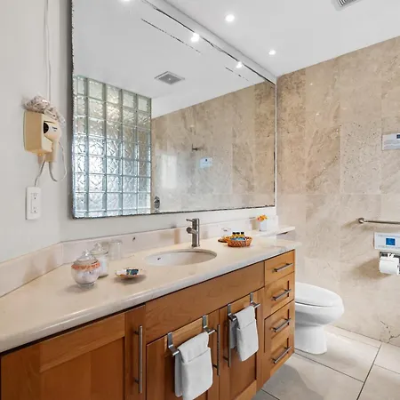 Marina Banderas Suites Hotel Boutique-3